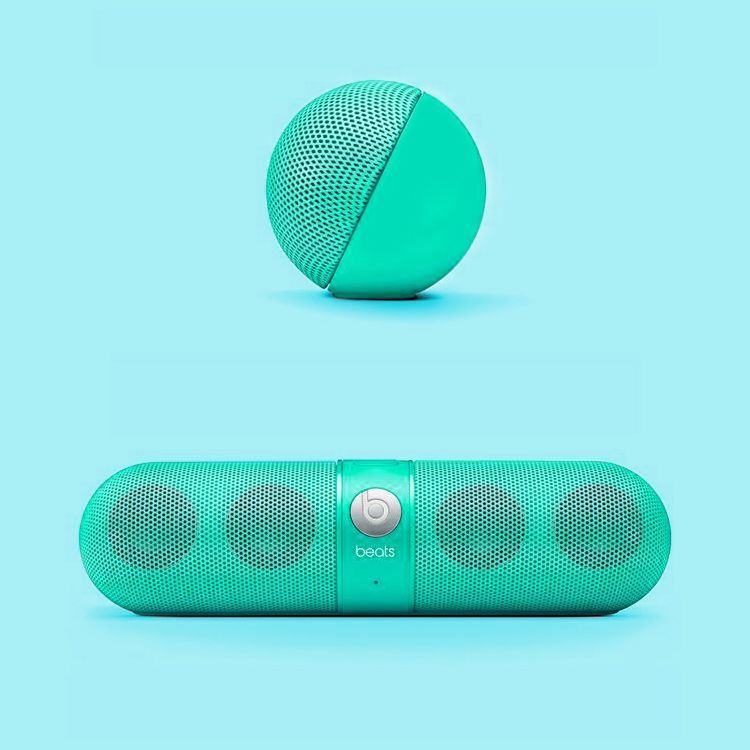 صورة Beats Pill Wireless Speaker